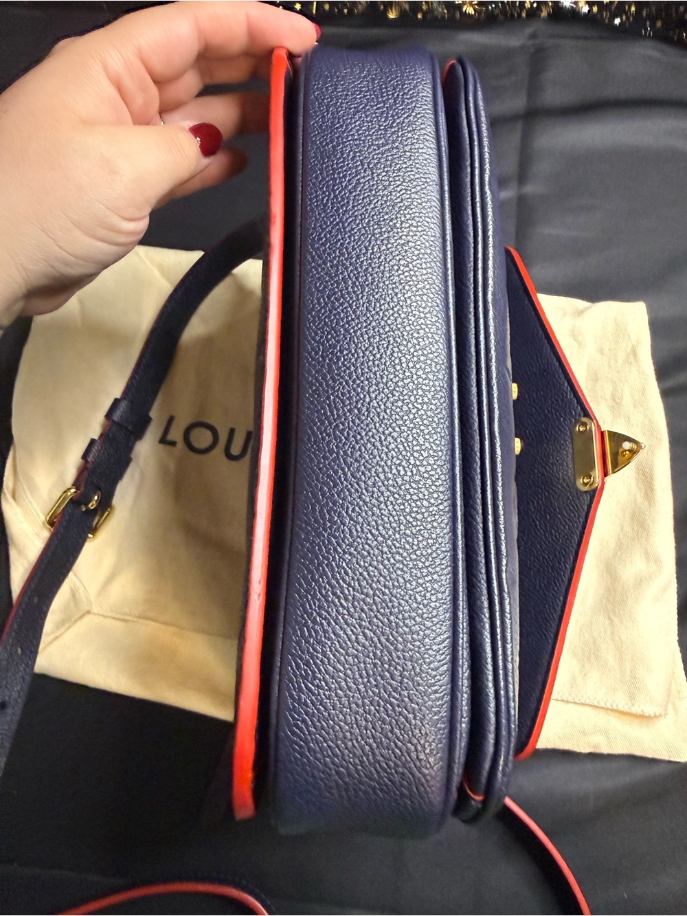 Louis Vuitton Navy Blue Empreinte Métis Shoulderbag - Picture 8 of 11
